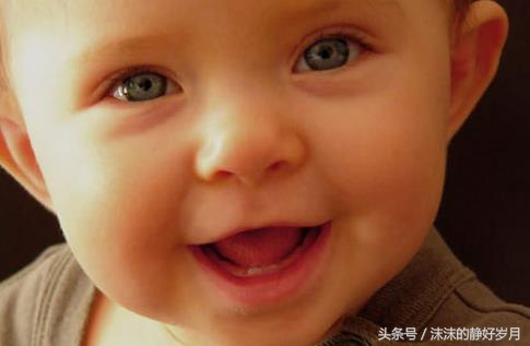 宝宝长了乳牙怎么护理,宝宝长乳牙护理注意事项