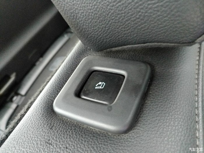 福特锐界2.0t四驱豪锐多少钱落地,锐界买二豪还是四豪