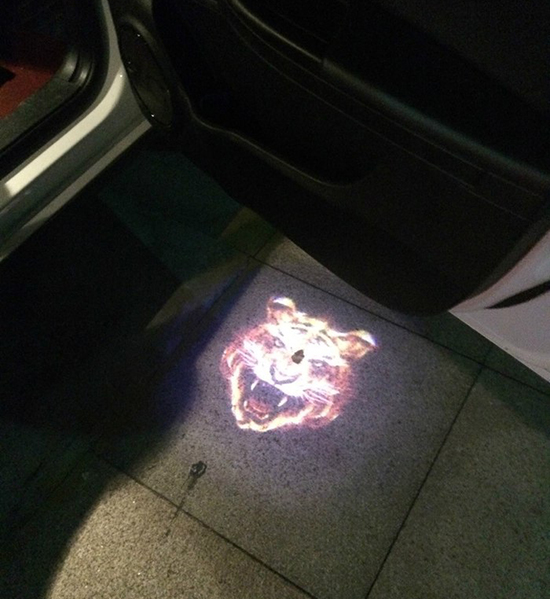 汽车迎宾灯改装,传祺m6pro迎宾灯改装