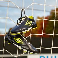 黑色钻石:UMBRO茵宝推出第二代VELOCITA130英镑