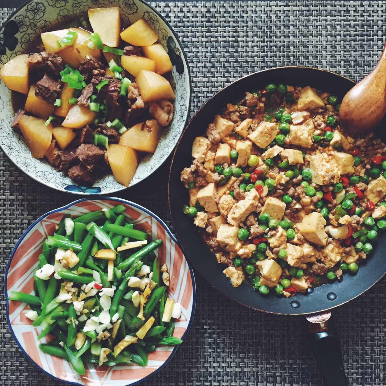 有人愿意花3000元买一口锅,只是因为它长得好看?|CBNweekly