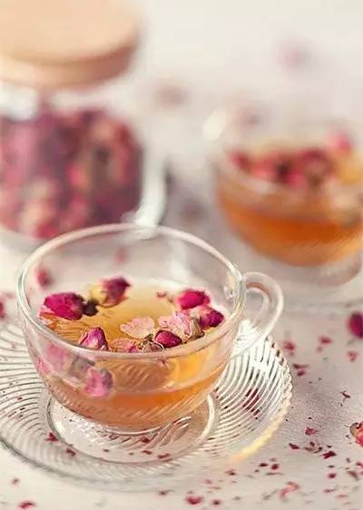 吃饱了才有力气睡觉没毛病,吃饱了才有力气解决事情