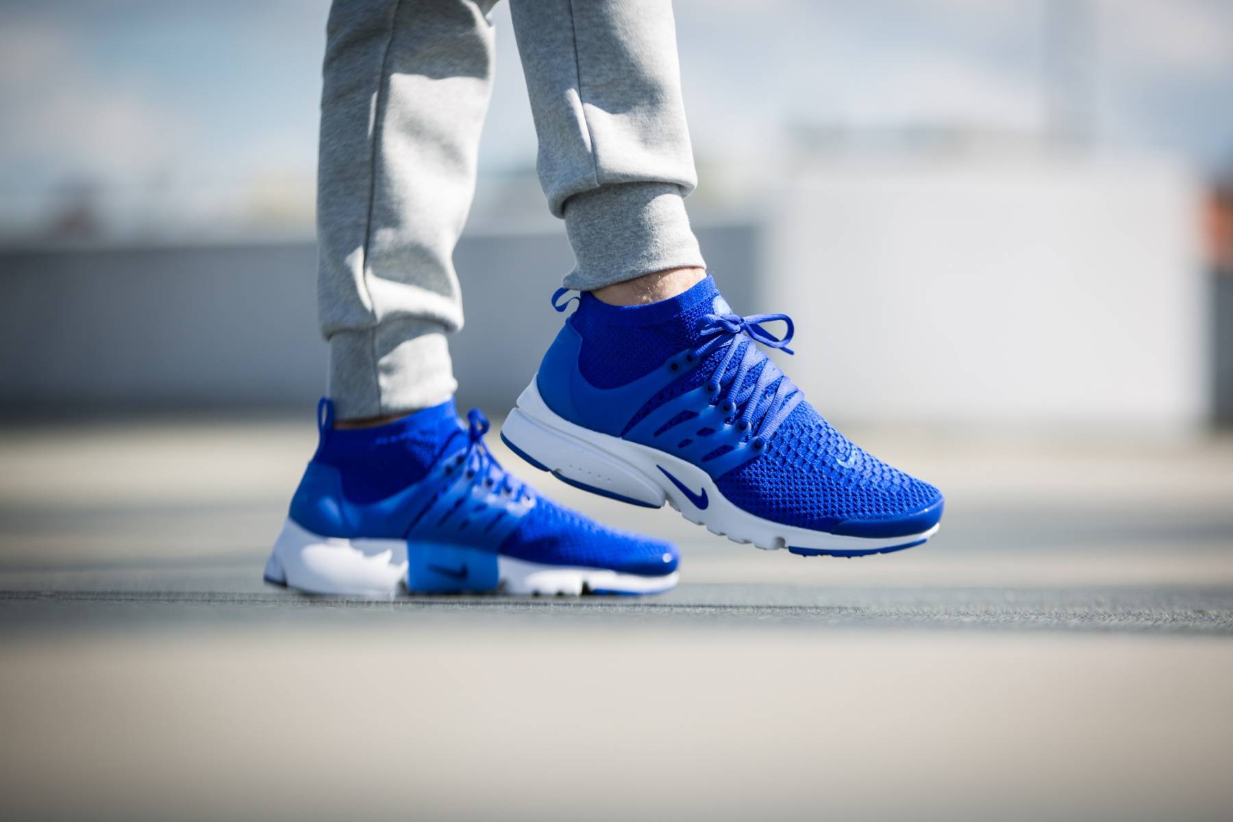 一脱鞋就熏晕姑娘？穿这2款鞋的男人不用试就知道床品好｜基本款