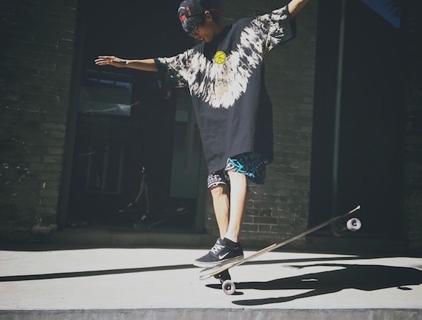 稳定性比较好的滑板,炫酷实用性高的滑板