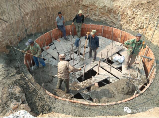 鞍匠黑沟门，美的不成样子