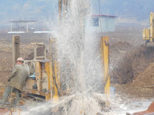 鞍匠黑沟门，美的不成样子
