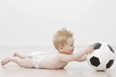 家长四种行为对孩子的影响,宝宝骨骼发育有影响怎么办