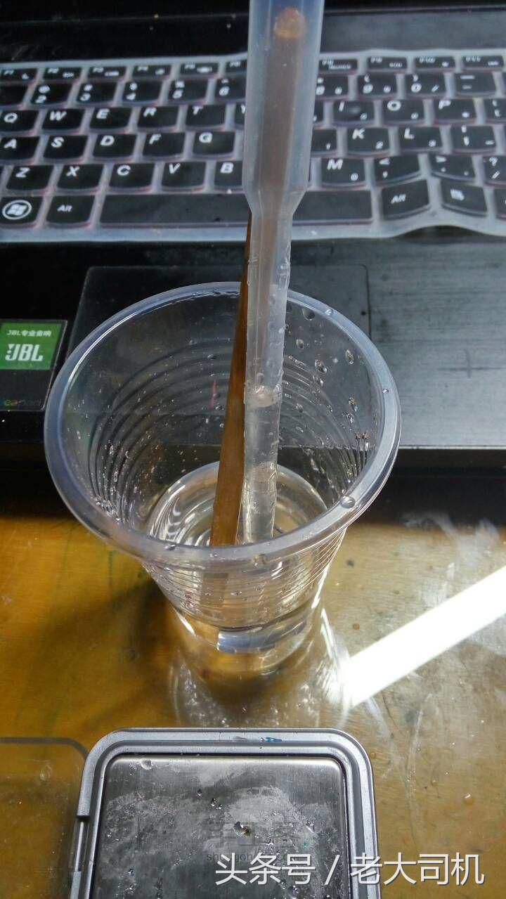 水晶滴胶和仿玉石粉怎么做手镯,毕业的时候给好朋友做滴胶手镯