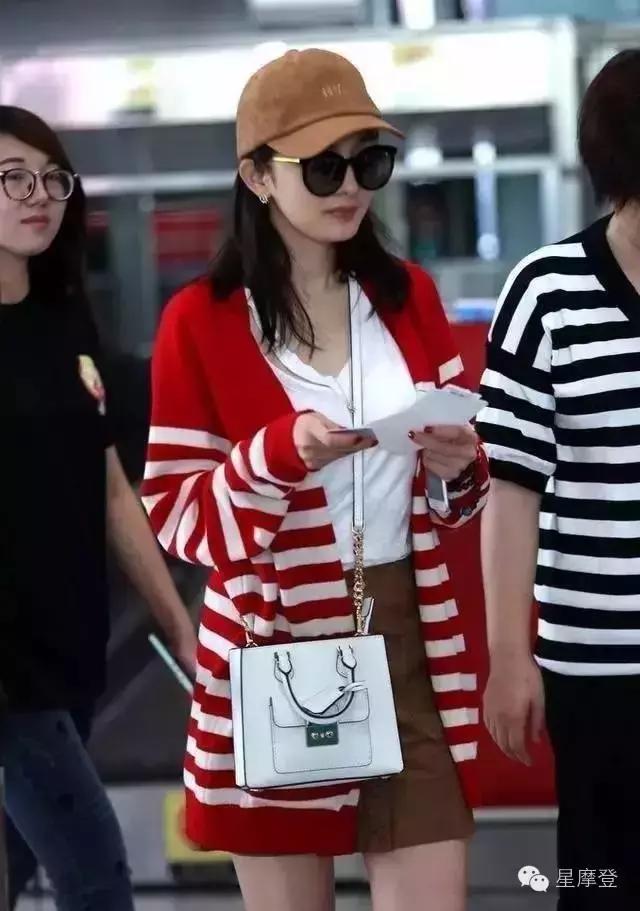 杨幂又带火一款穿搭,杨幂穿搭断货