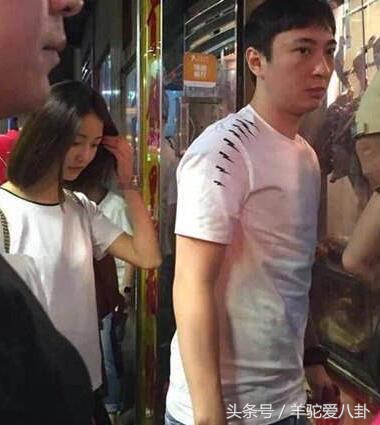 国民老公王思聪如今偏爱网红脸，原来竟是拜她所赐？