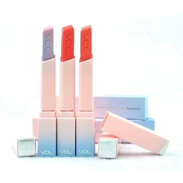 口红推荐平价最火夏天,薄唇涂口红推荐