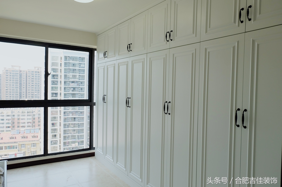 117m客厅装修效果图,117平轻奢极简装修