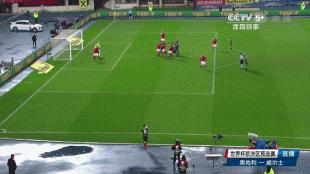 足球搞笑集锦gif,盘点足球那些不可超越的画面