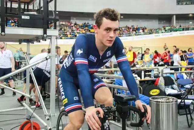 香港场地世界杯拾遗DIAO炸天连体骑行服巡礼