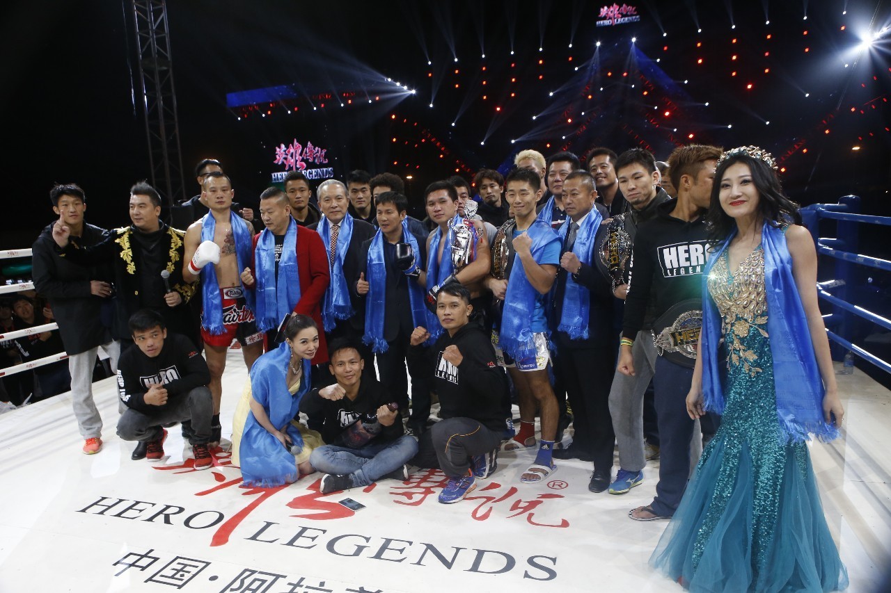 “英雄传说”演绎最盛大开幕式千年大漠更显英雄情怀