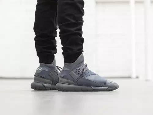 750预售价破万心很累！全黑ub只要1k5，你为它省的钱还留着吗？