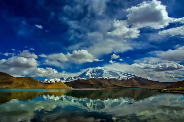 看头条后天就能从克拉玛依坐火车到喀什啦！