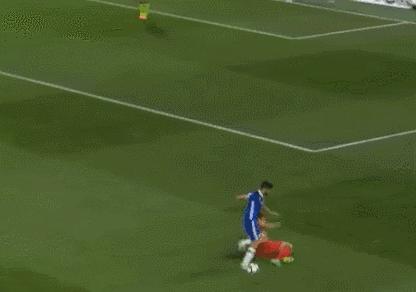 笑谈英超曼城,英超联赛技战术