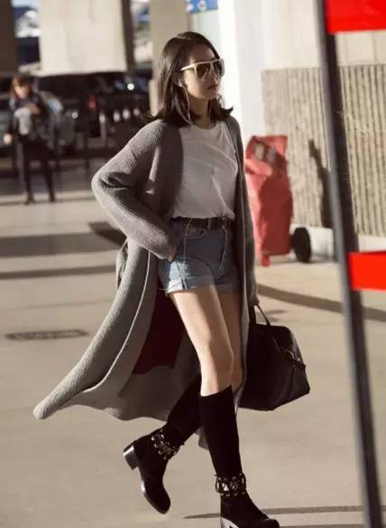 倪妮菱格棉服穿搭,杨幂倪妮新中式穿搭