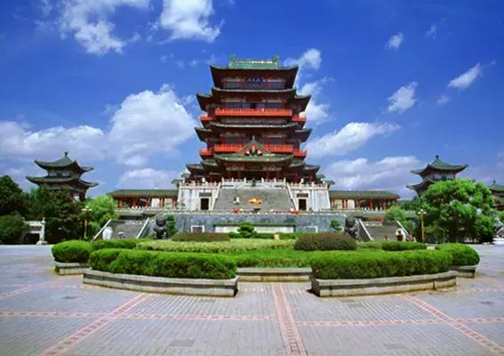 我叫南昌,这是我的最新简历,请多关照!