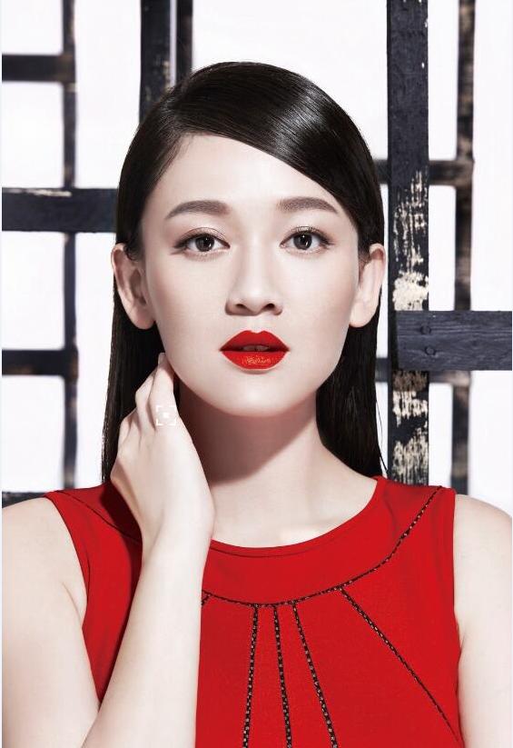 一字眉美女高清,美瞳清纯美女