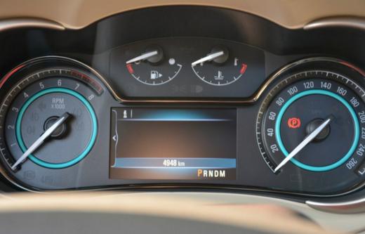 别克君越2.4行驶感受,别克君越2.0t驾车体验