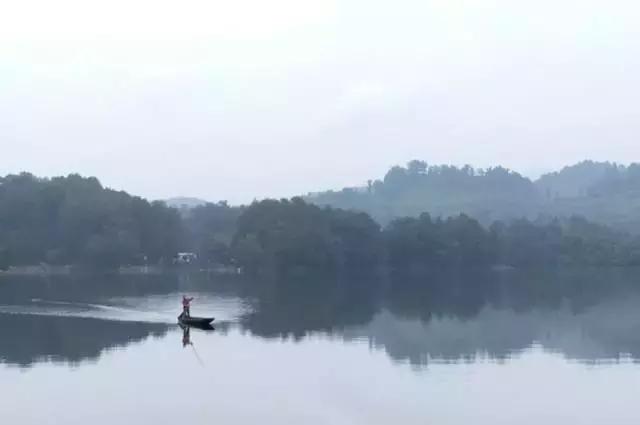 周末自驾采摘一日游,周末自驾游误入一个世外桃源