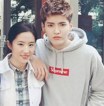 海澜之家联名服装,海澜之家联名衣服