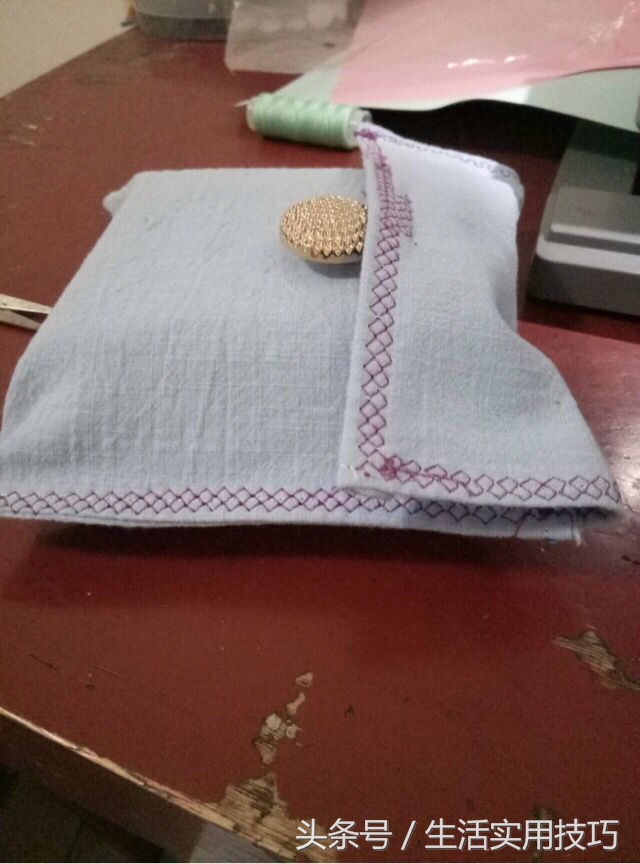 卫生巾袋子收纳放卫生间,卫生巾收纳包还可以装什么