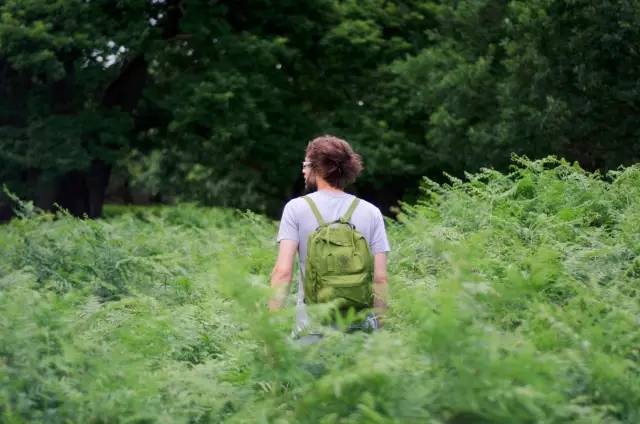 又土又个性的包,又丑又傻的双肩包