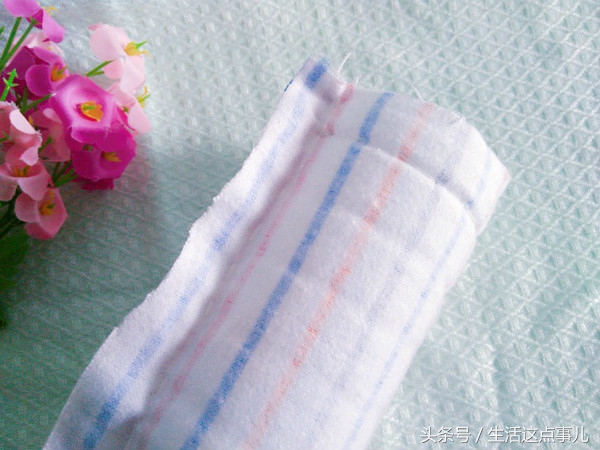 饮料瓶子制作笔筒的手工教程,笔筒用饮料瓶手工制作视频