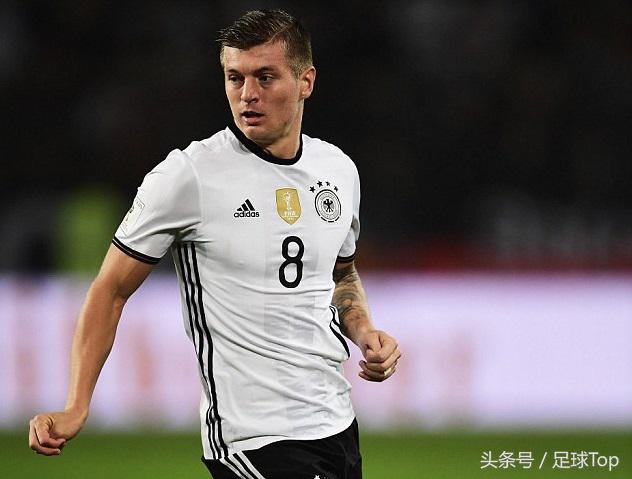 中场大师丁丁魔笛,足坛十大中场克罗斯