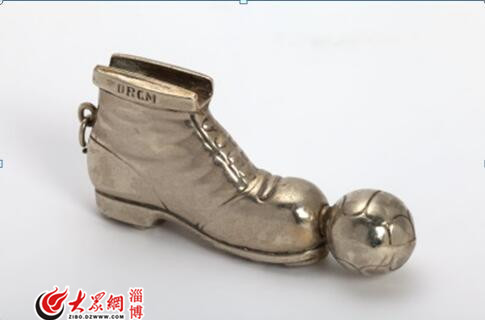 英格兰足球奖杯陈列室,世界足球展览