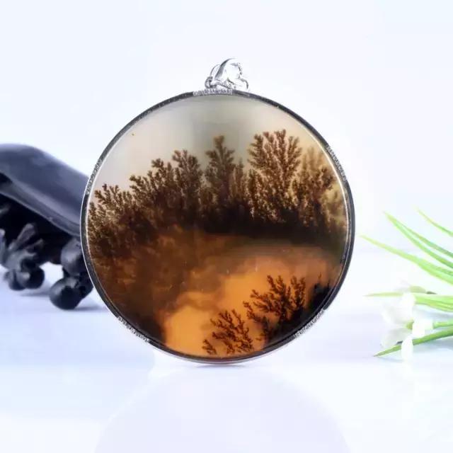 云南黄龙玉什么时候发现的,黄龙玉云南哪些地方出