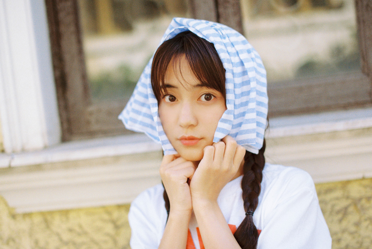 她被逼入绝境的小说,小说她被父母逼婚