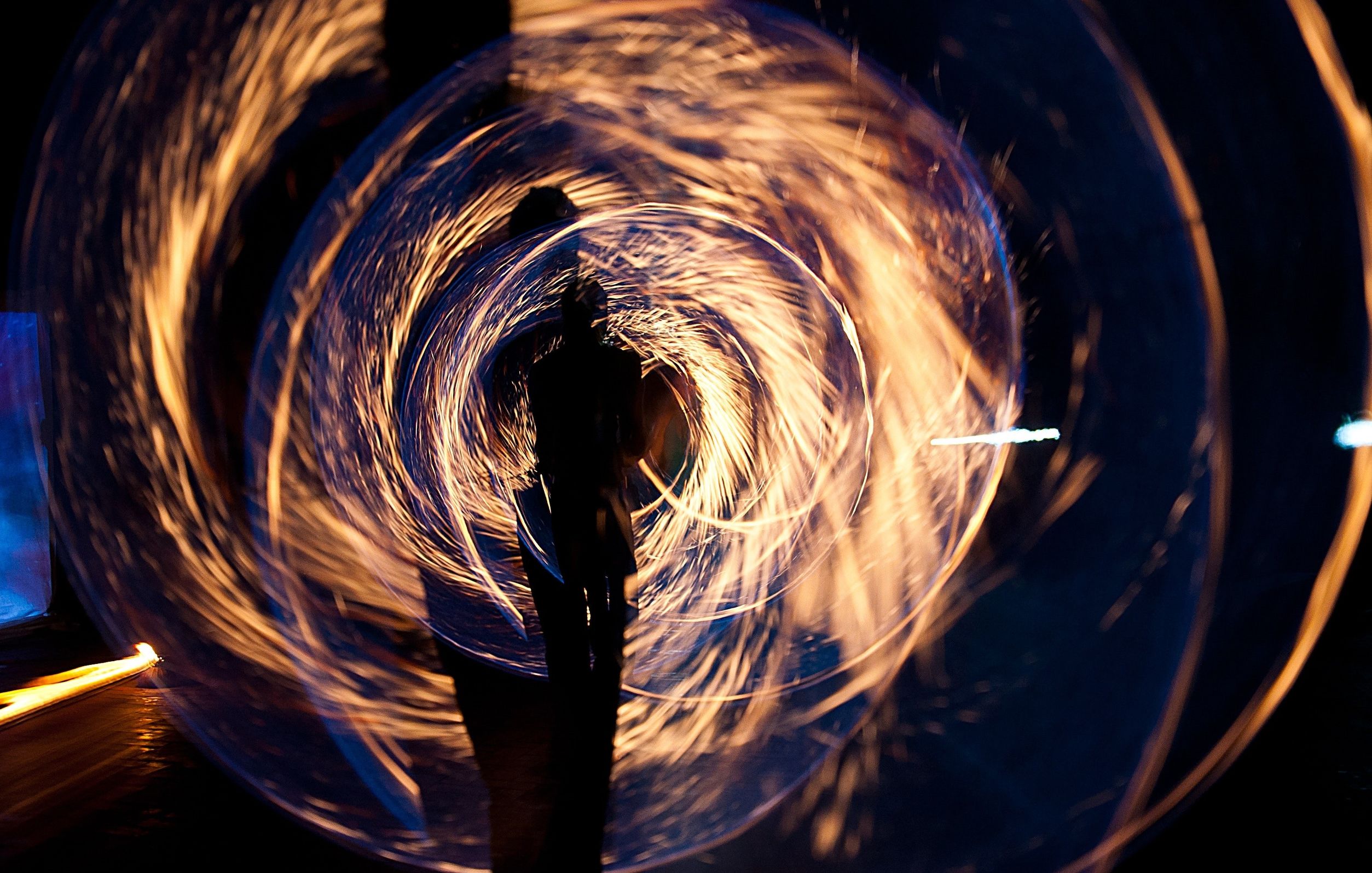 小说：大联盟排名第一，美女盟主邀请小伙加入，小伙却表现冷漠