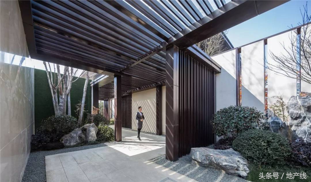 鍝佸懗鐢熸椿涓殑浼犵粺鏂囧寲鎰熸偀,鍝佸懗鐢熸椿鎰熸偀浜虹敓鍝茬悊