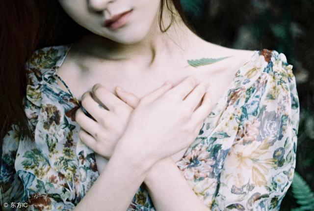 知道她受伤住院的言情小说,小说男主知道女主受伤