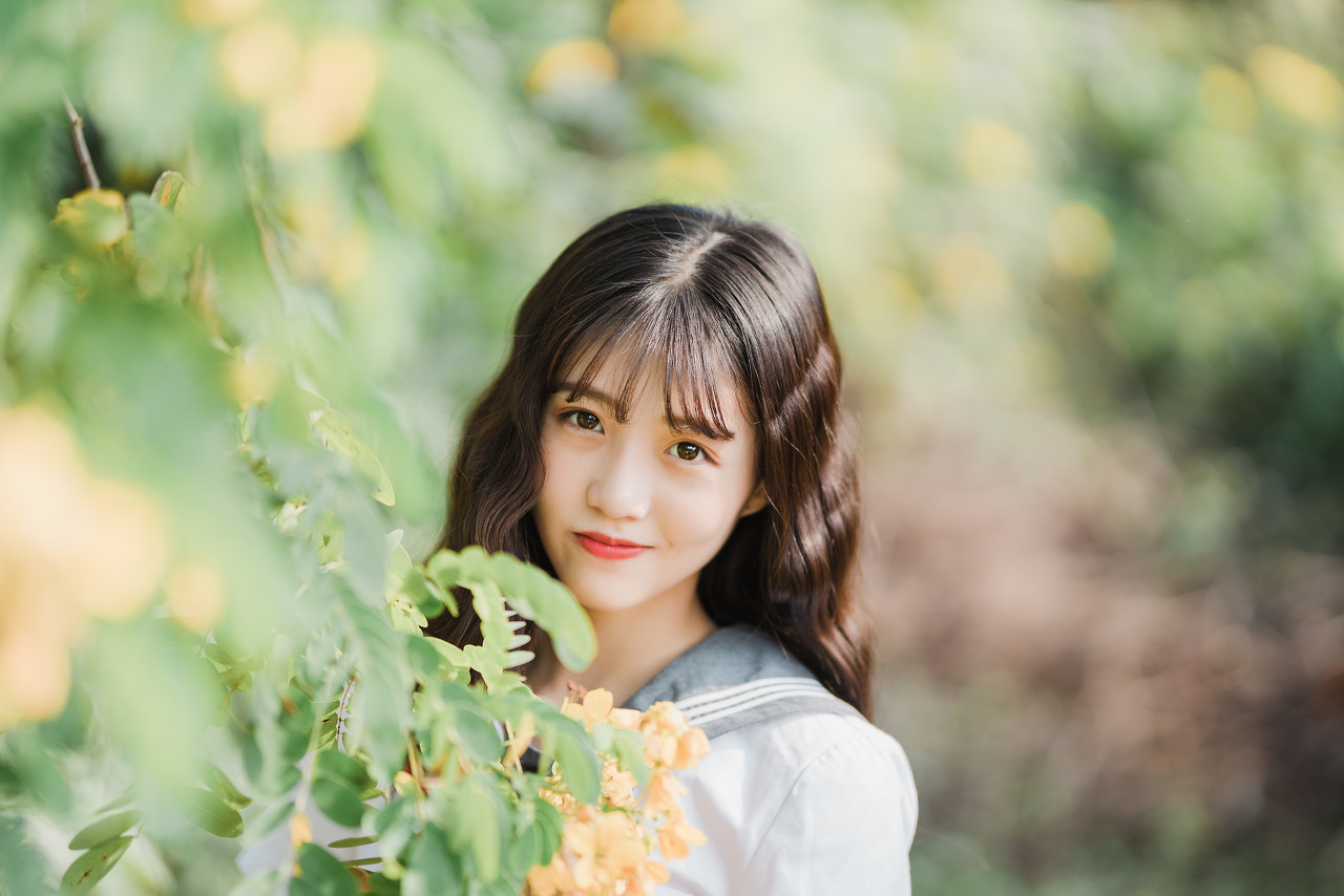 小说：他将她们母女关在最肮脏的房间里，让她成为人人唾骂的野种