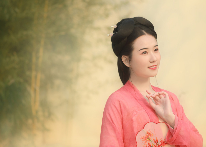 王爷失忆不相信自己爱王妃的小说,王爷抛弃了乞丐竟娶公主为王妃