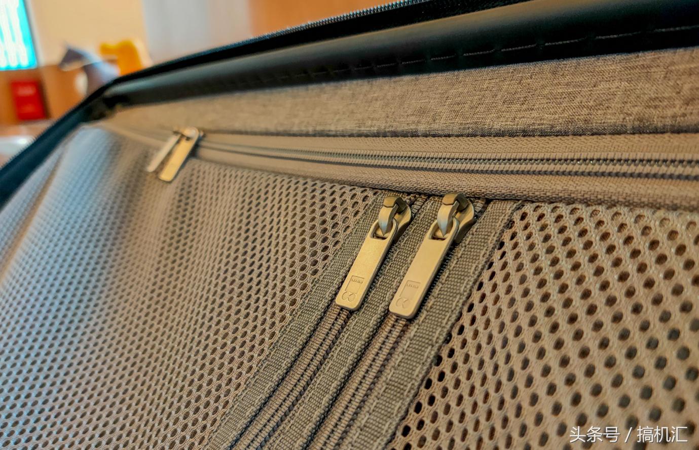 特大只，LEVEL828寸旅行箱体验，装下一家旅行物品