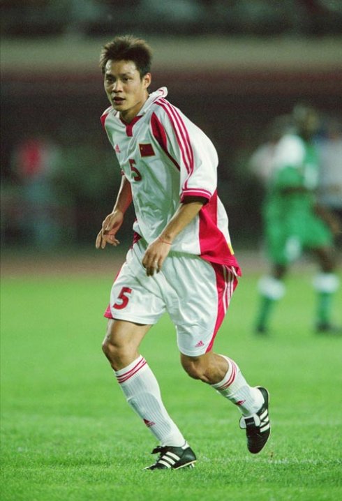 范志毅留洋岁月,范志毅是中国第一位亚洲足球先生