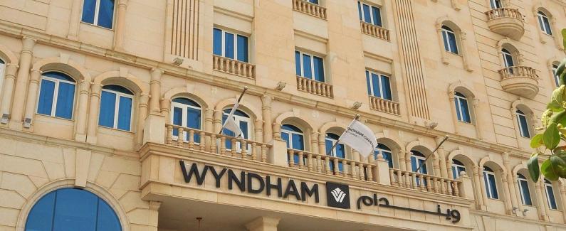 卡塔尔为什么花2000亿办世界杯,卡塔尔为什么花200亿元办世界杯