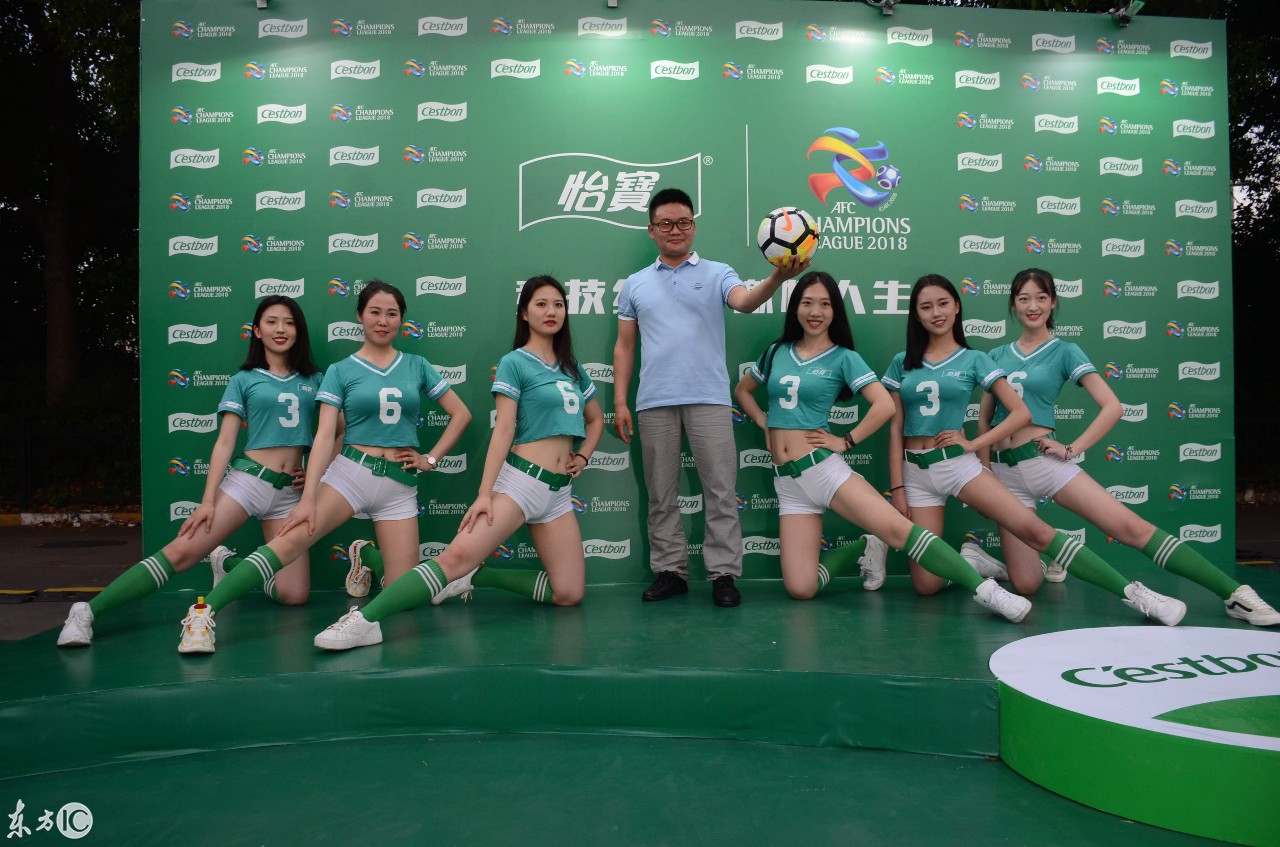 中国足球宝贝惊艳全场,盘点赛场最美的足球宝贝