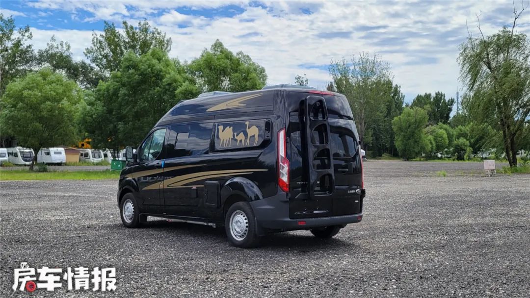 2022款江铃福特新世代全顺b型房车,福特全顺2023款瑞弗r500b型房车