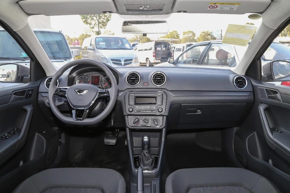 德系自动挡10万左右的车,自动挡油耗低推荐德系车型