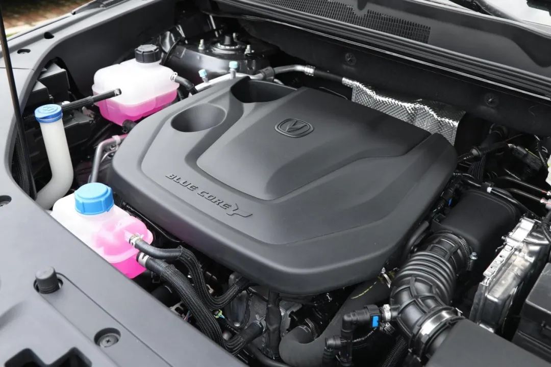 一代长安cs75plus还值得购买吗,第三代cs75plus全系车型讲解