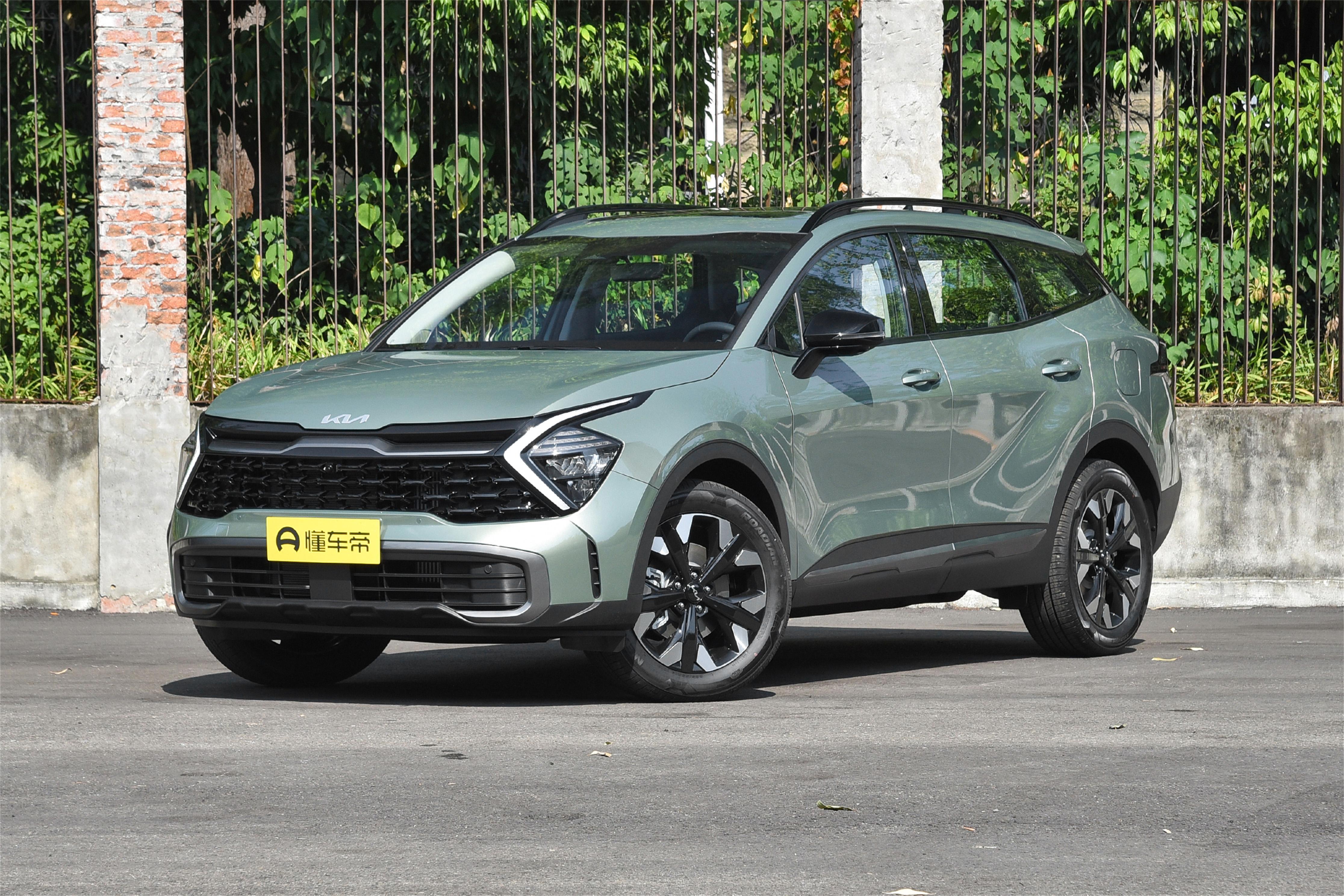 配适时四驱，搭载2.0T+8AT，指导价23.48万，起亚狮铂拓界解析