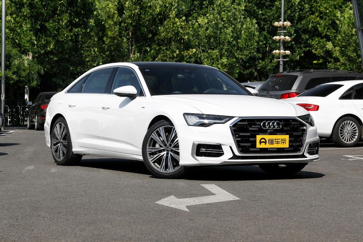 奥迪a6l45tfsiquattro臻选动感型,2011款奥迪a6l2.8quattro