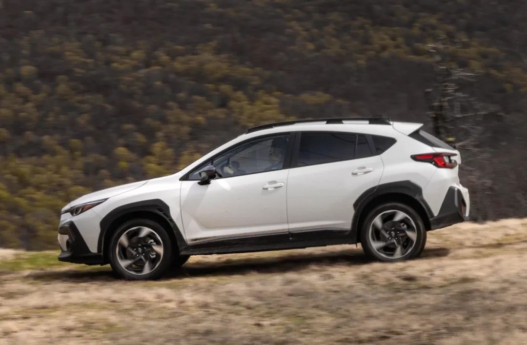 森林人2.5t新车,22款森林人2.5运动进国内